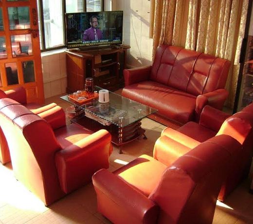 Lashio Power Hotel