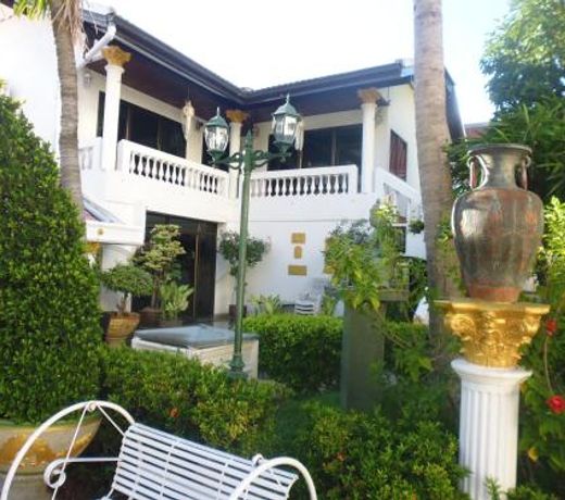 Villa Oranje Pattaya