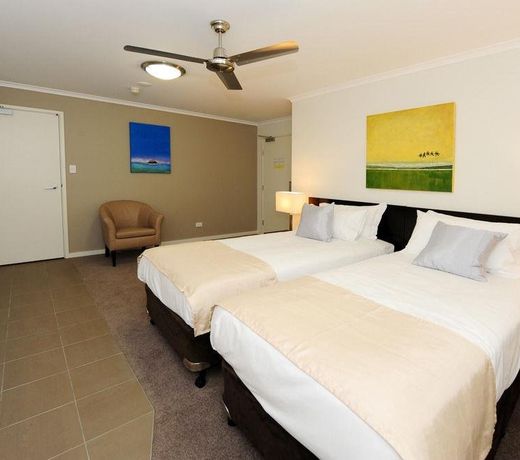 Gladstone City Central Apartment Hotel