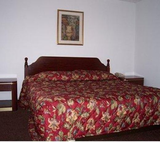 Maple Leaf Motel