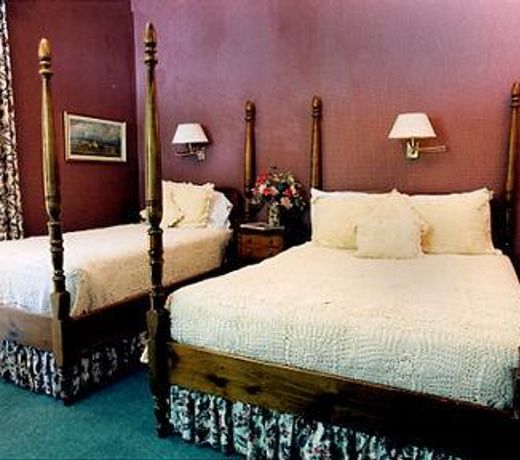 Homestead Inn