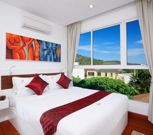 BTR Suites Hotel
