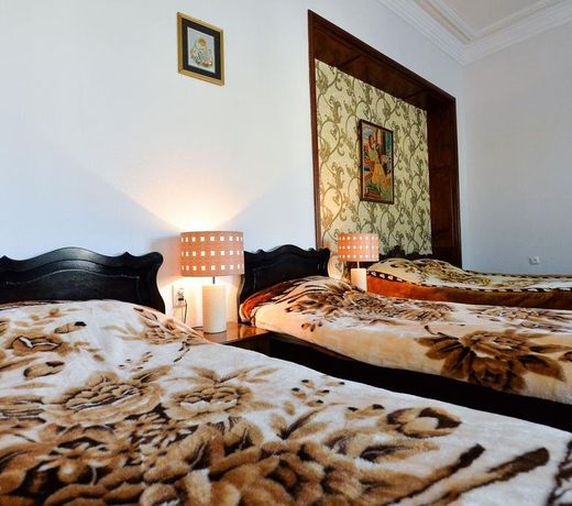 Kutaisi Hotel California