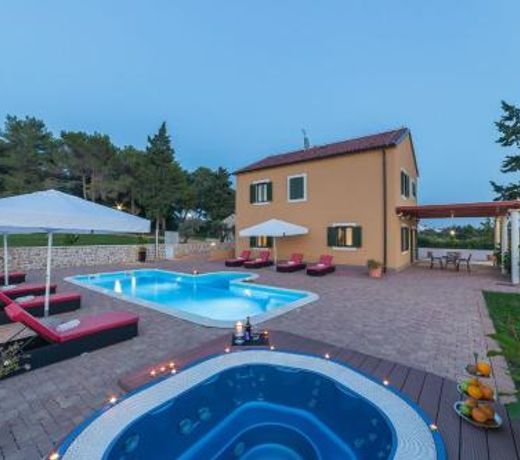 Villa Primorje
