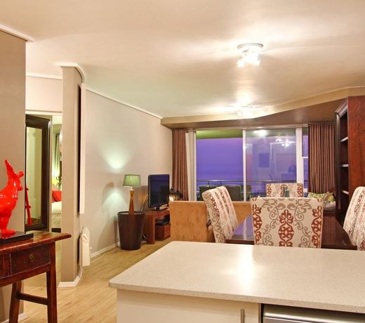Lagoon Beach Hotel & Spa