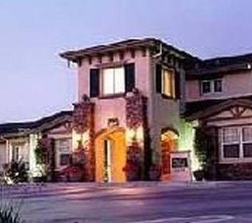 Oakwood At Emerald Park Apartm