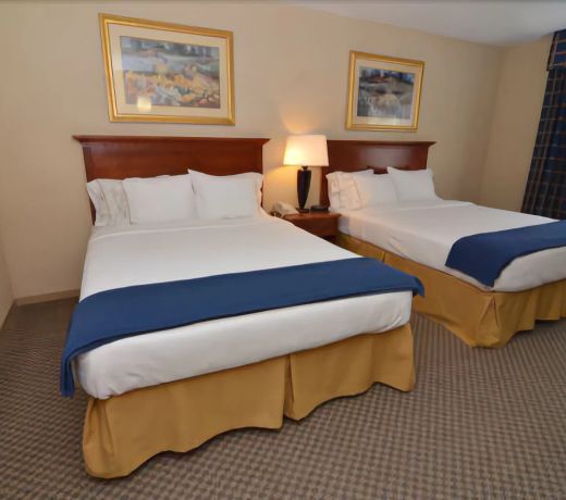 Holiday Inn Express Salem Hotel