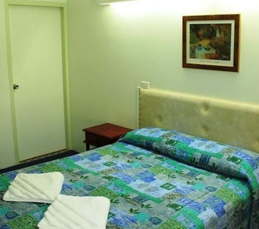 ATHERTON RAINFOREST MOTOR INN