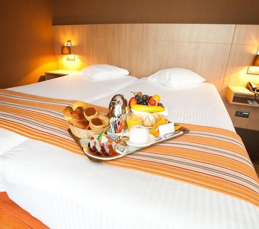 Theater Hotel