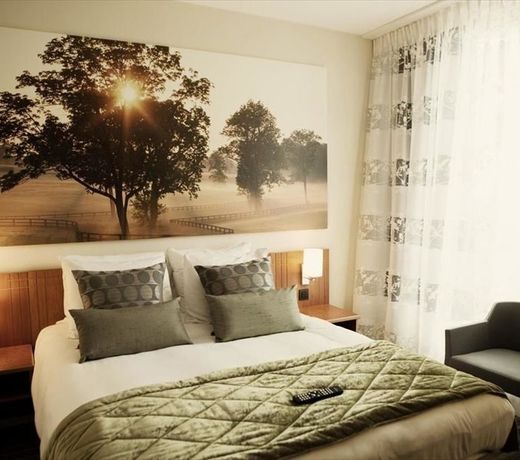 Crowne Plaza Antwerpen, an IHG Hotel
