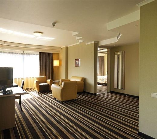 Hyllit Hotel