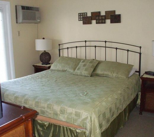 Caribbean Club Resort