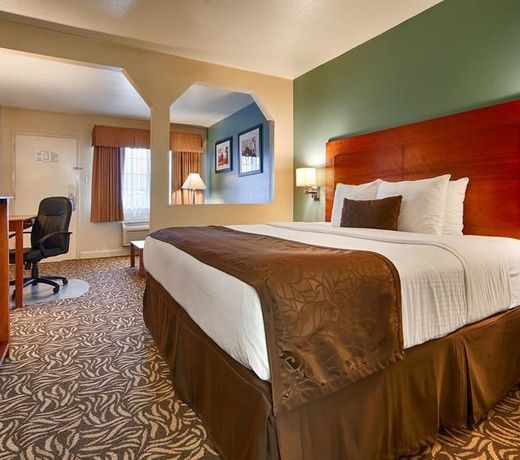 Best Western Regency Inn & Suites