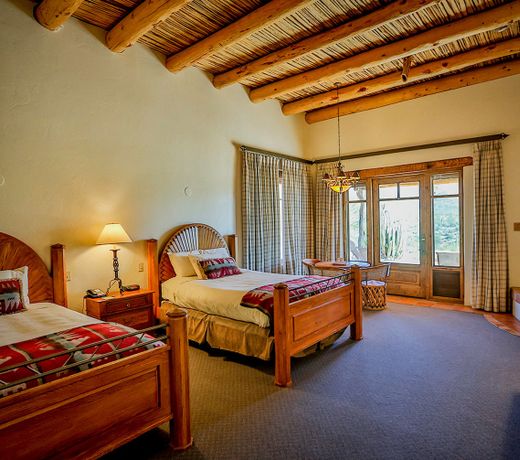 Tanque Verde Guest Ranch