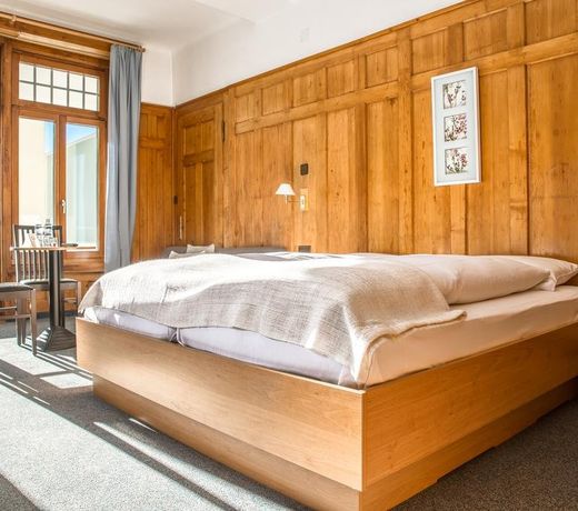 ALPINE INN Davos