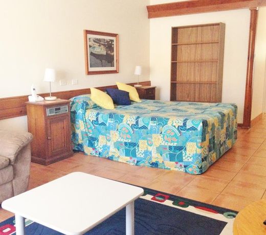 Esperance Motor Hotel