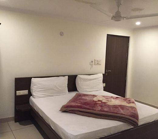 Hotel Surya