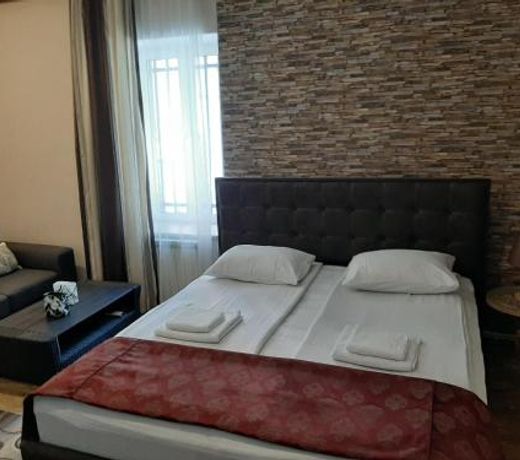 Shara Talyan 8/2 Guest House