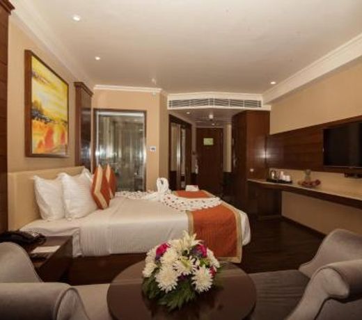 Shakun Hotels And Resorts