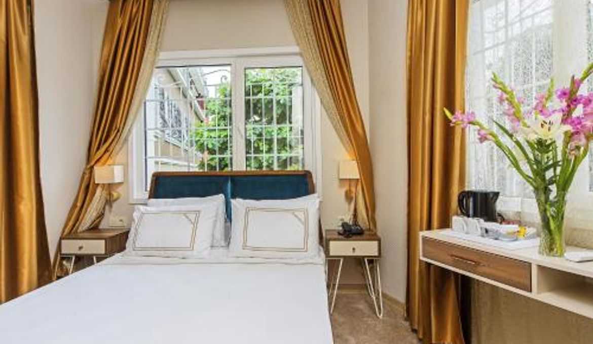 Almina Guest House