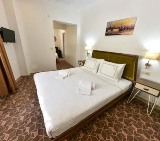 Almina Guest House