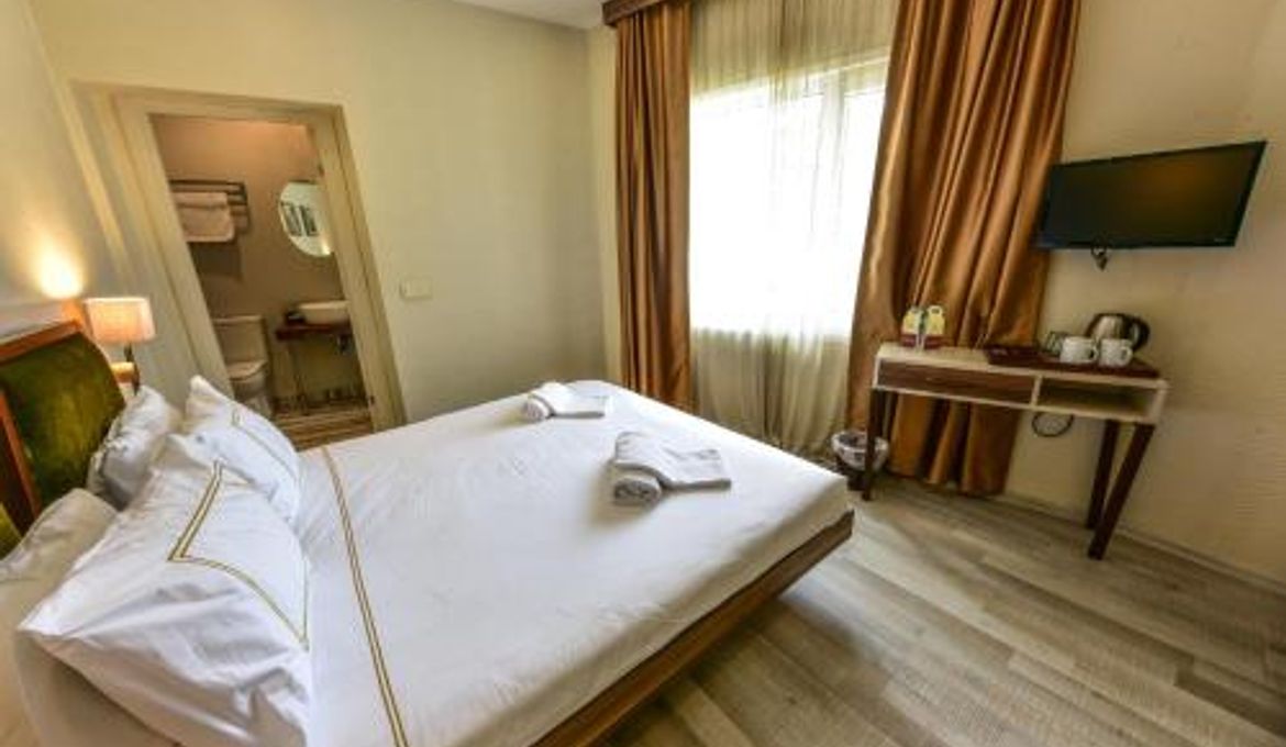 Almina Guest House