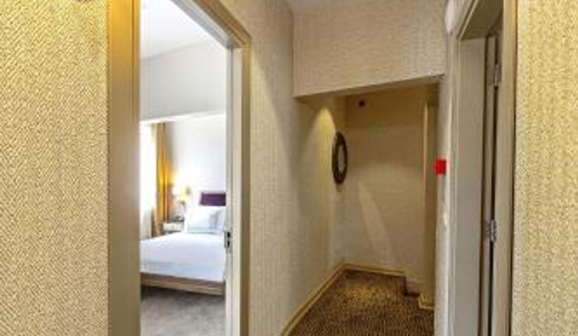 Almina Guest House