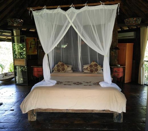 The Alchemist Lodge
