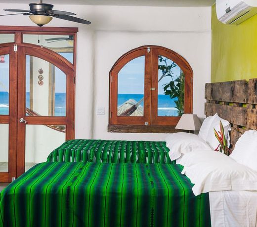 Tranquilseas Eco Lodge & Dive Center