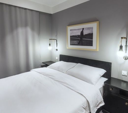 The Loop Hotel
