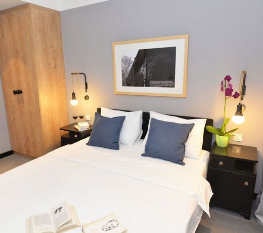 The Loop Hotel
