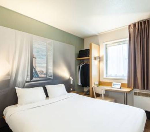 B&B HÃ´tel EVRY LISSES 1