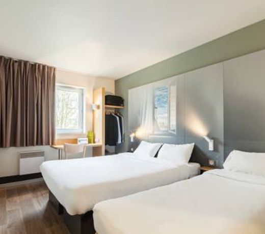 B&B HÃ´tel EVRY LISSES 1