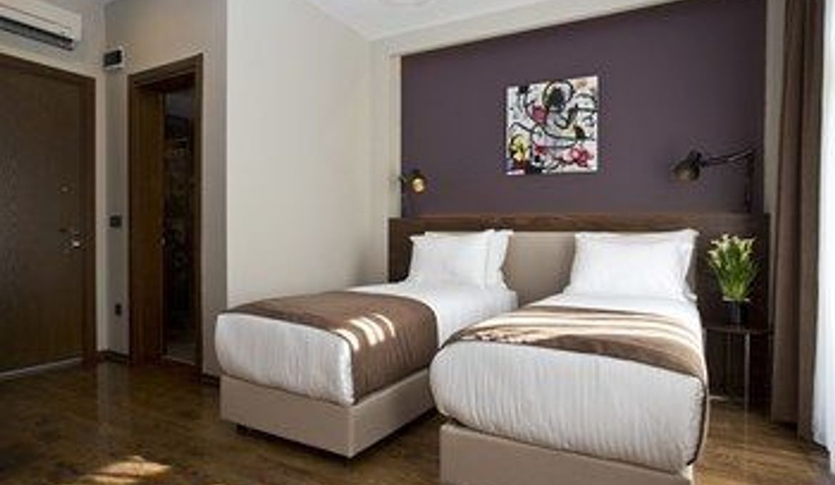 Snog Rooms & Suites