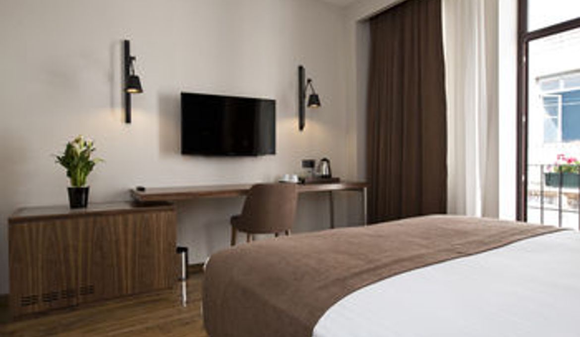 Snog Rooms & Suites