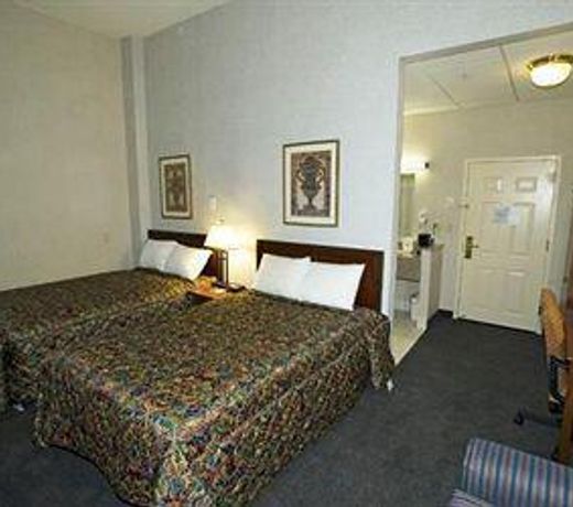 Raritan Hotel