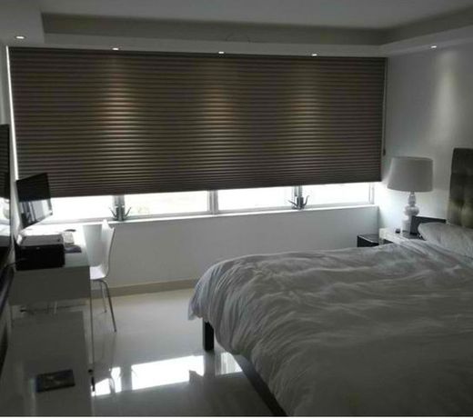 PARADISE SUR L??EAU SUITES