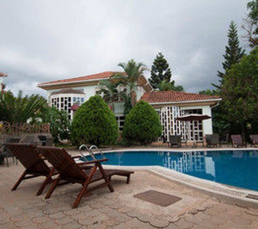 Lake Heights Hotel Entebbe