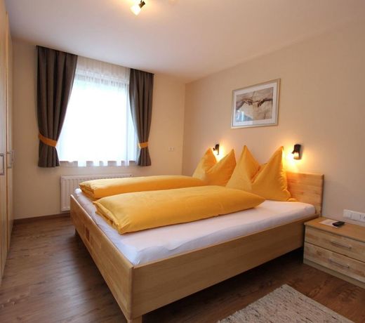 Spacious Apartment in Kleinarl near Ski Lift
