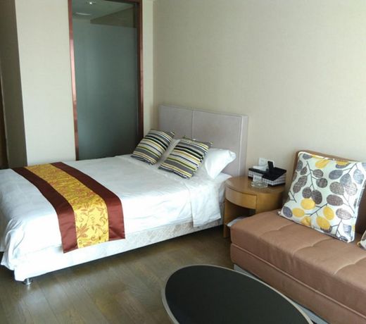Qingdao Ruihao Holiday Hotel