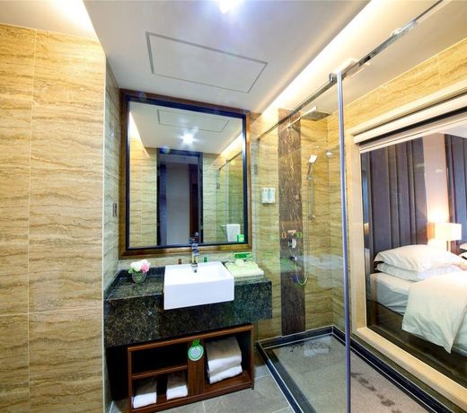 Vienna Hotel Guilin Xiangshan Park