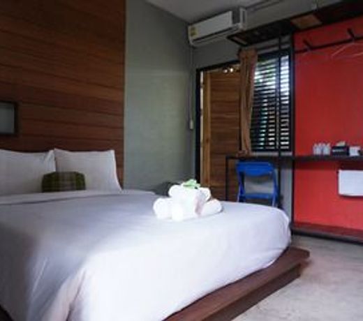 Huen Chang Puek Hotel
