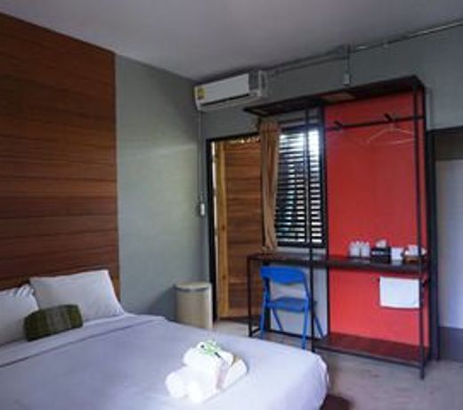 Huen Chang Puek Hotel