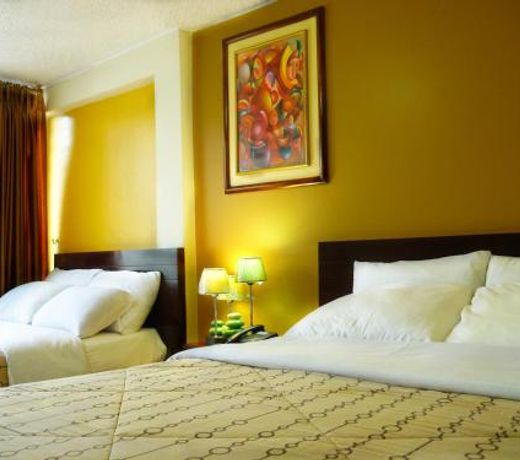 Hostal El Roble