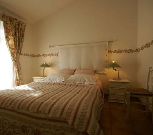 Lavish Villa in Mouans Sartoux with Sauna