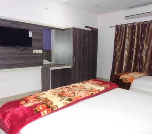 Hotel Paradise Residency