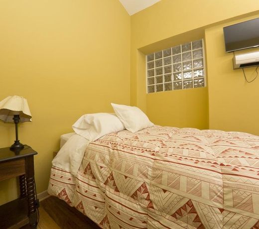 Yabar Hotel Plaza