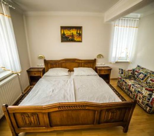Gostišče Pri Dveh Petelinih