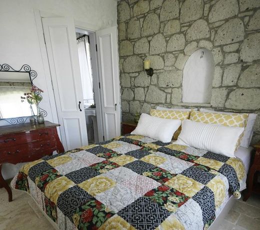 Kupina Alaçatı