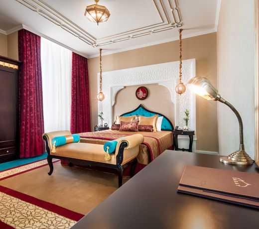 Saraya Corniche Hotel